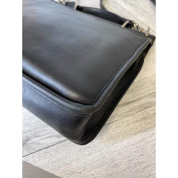 VTG Coach Black Leather Silver Hardware Willis Bag Crossbody Satchel Bag Purse - Picture 13 of 16
